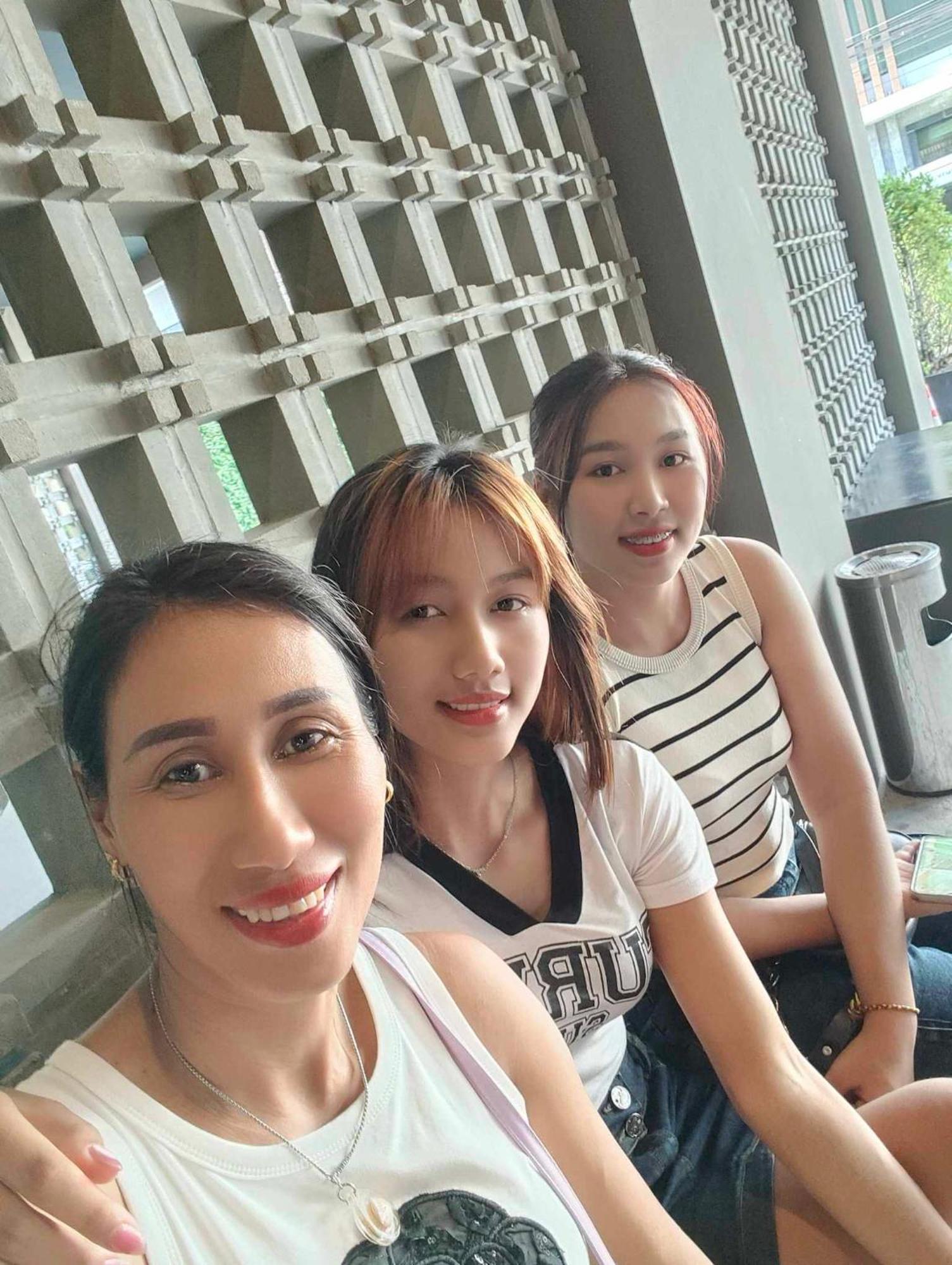 Yuri Guesthouse Jomtien Beach Eksteriør billede